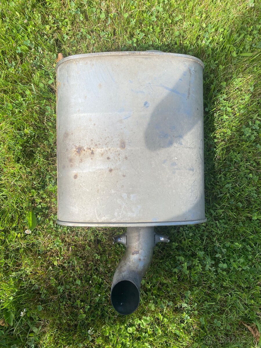 Bmw e39 tlmič vyfuku - 2