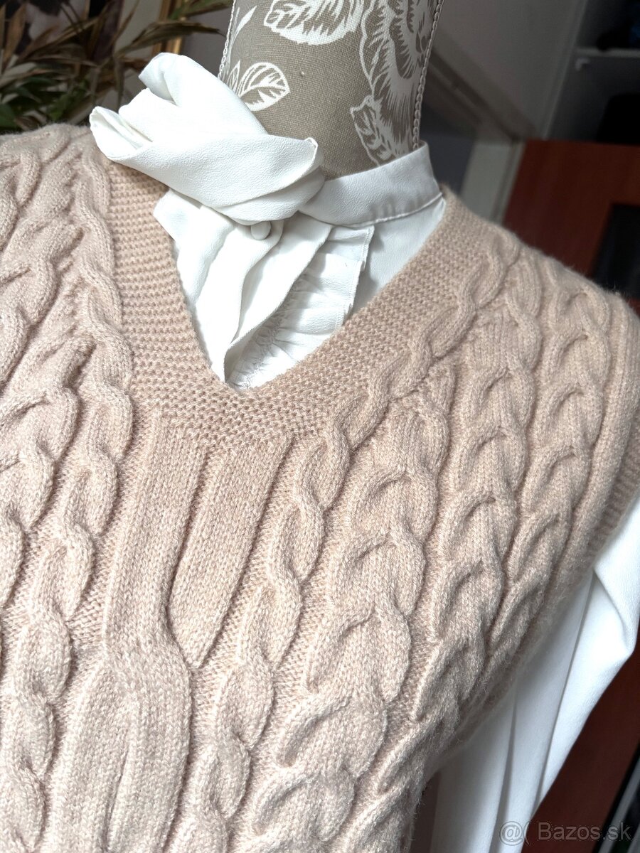 Dámska pletená vesta - 2