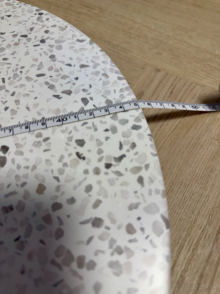 Príručný / konferenčný stolík - 2