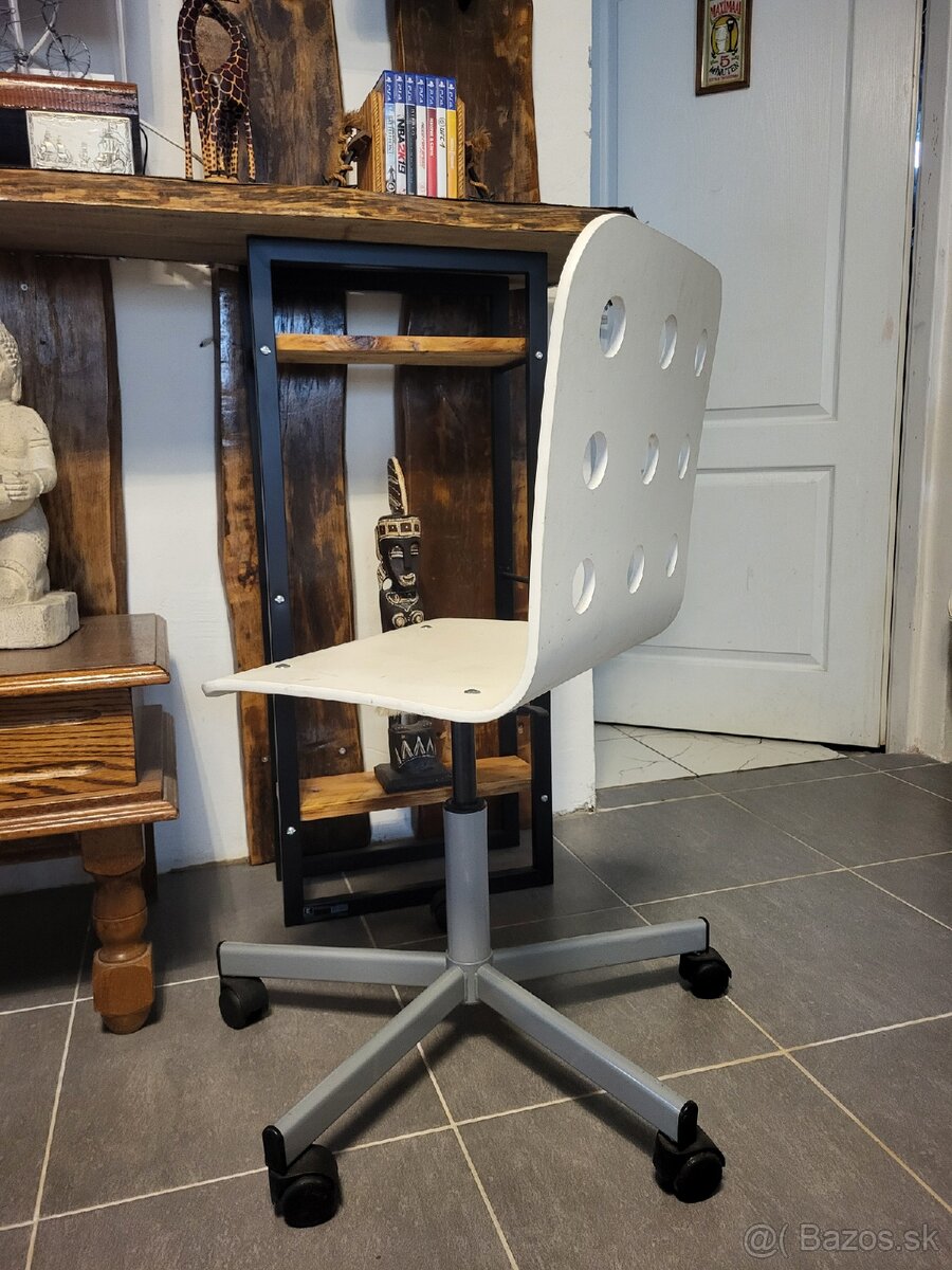 Kancelárska stolička - 2