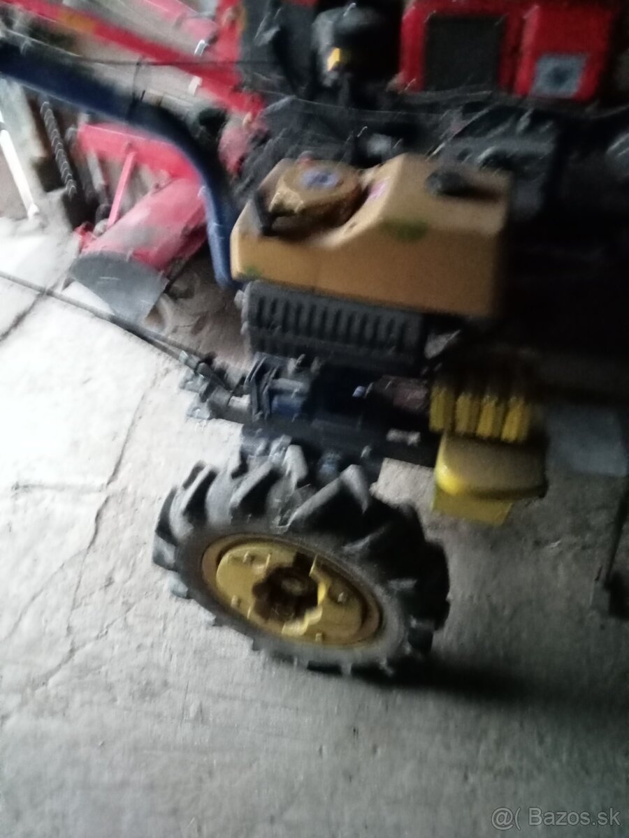 Malotraktor Agzat - 2