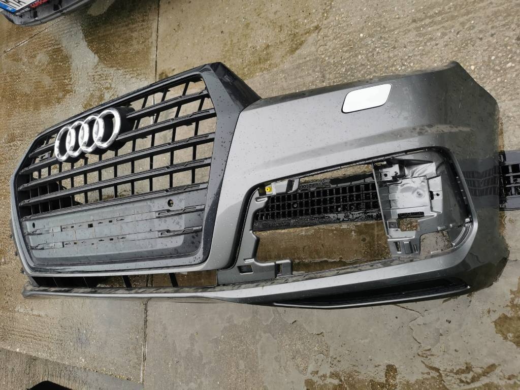 AUDI Q7 16-20 PREDNY NARAZNIK - 2