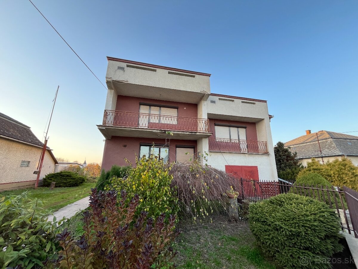 Na predaj: Rodinný dom s veľkým pozemkom v obci Ptrukša (okr - 2