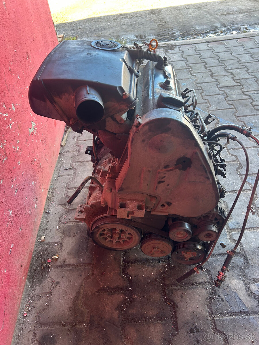 Motor 1,9 D 47KW AEF Škoda Felicia kompletní - 2