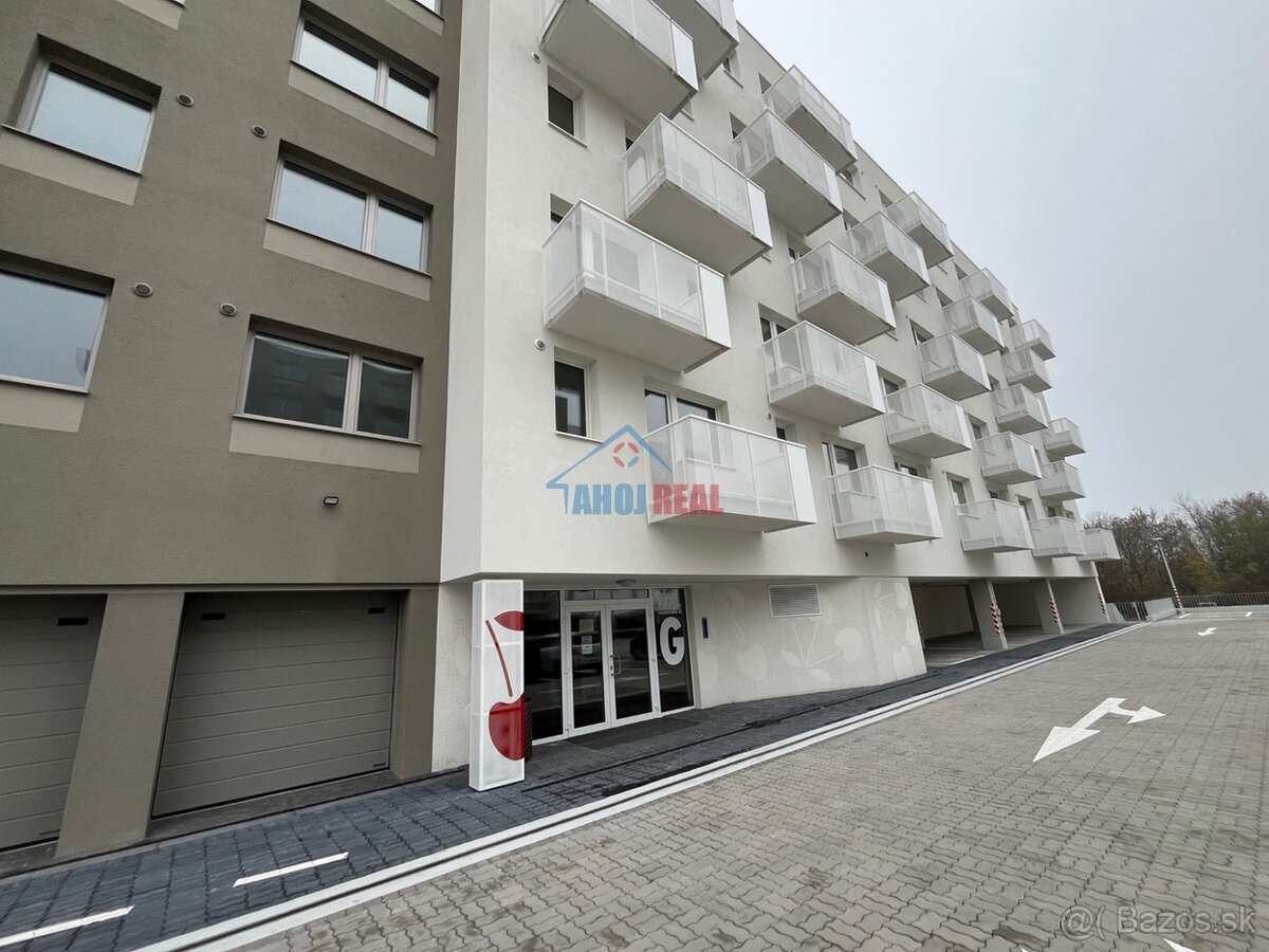 NOVOSTAVBA v RUŽINOVE pri letisku, AVION, IKEA - 2