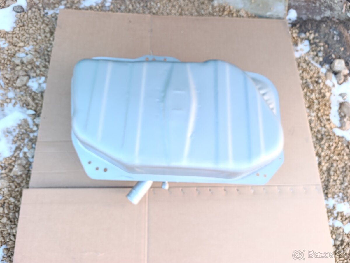 Palivová nádrž Fiat Uno 146 - 2