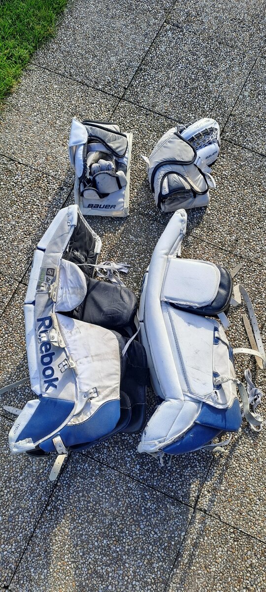 Predám detskú brankársku výstroj - 2