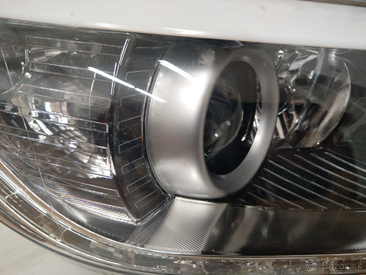 Predam Svetlo pravé predné Kia Pro Ceed II 12- - 2