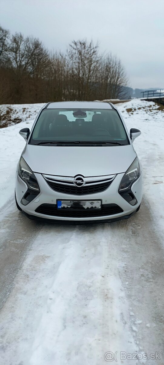 Zafira C 2016 169000km automat nová STK - 2