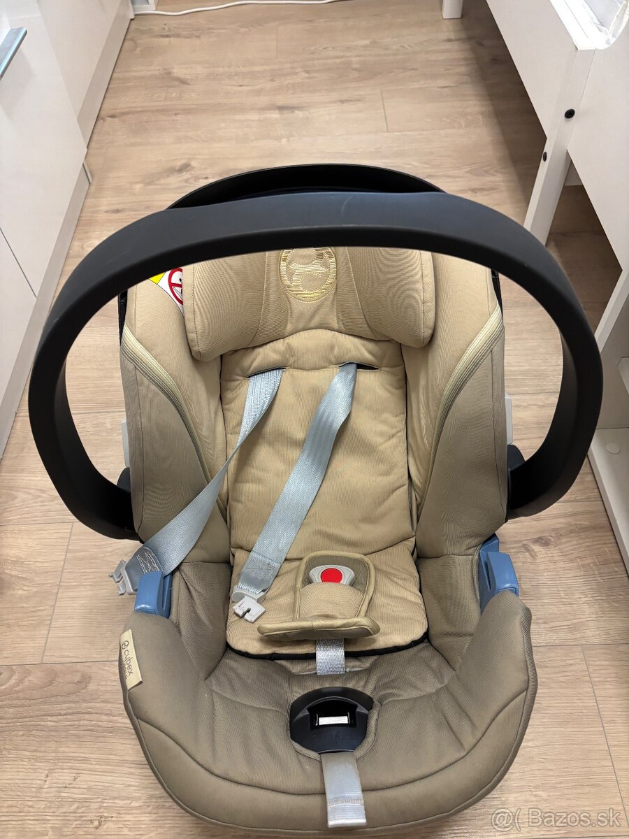 Cybex isofix na Anton B - 2