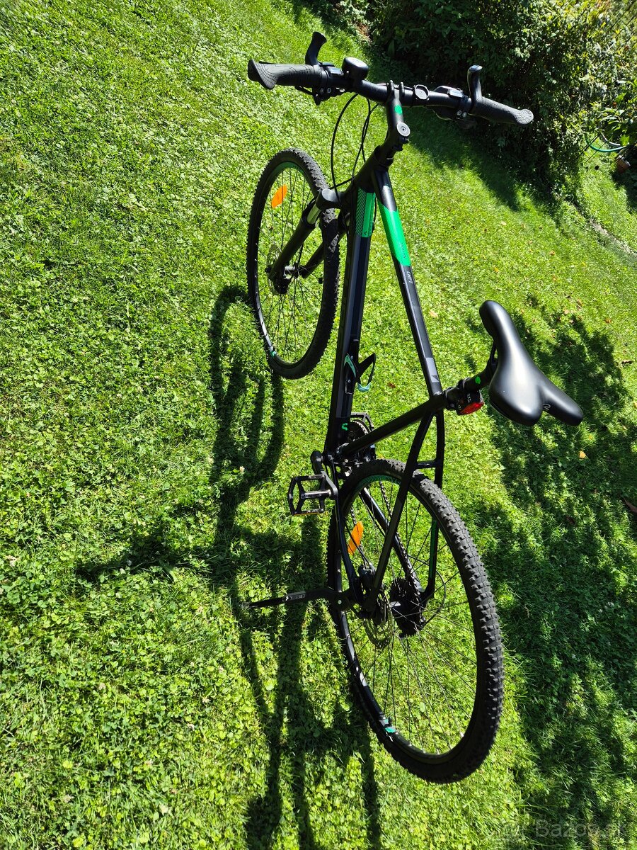 Trekovy bicykel cube - 2