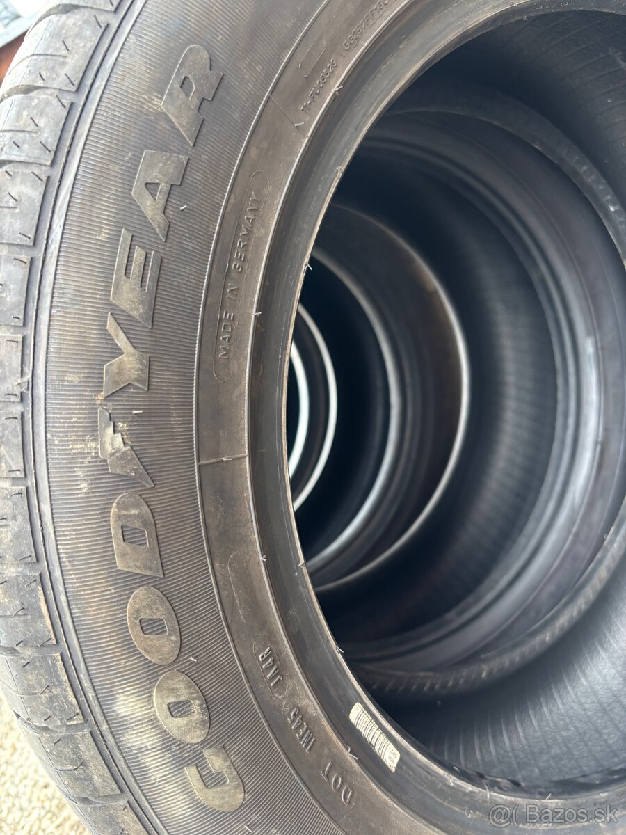 235/60 r18 letné pneumatiky - 2