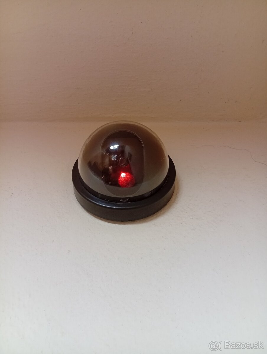 STOP ZLODEJOM - MAKETA KAMERY - 2