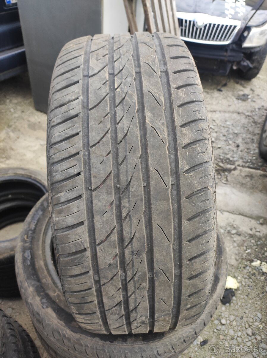 245/45r18 - 2