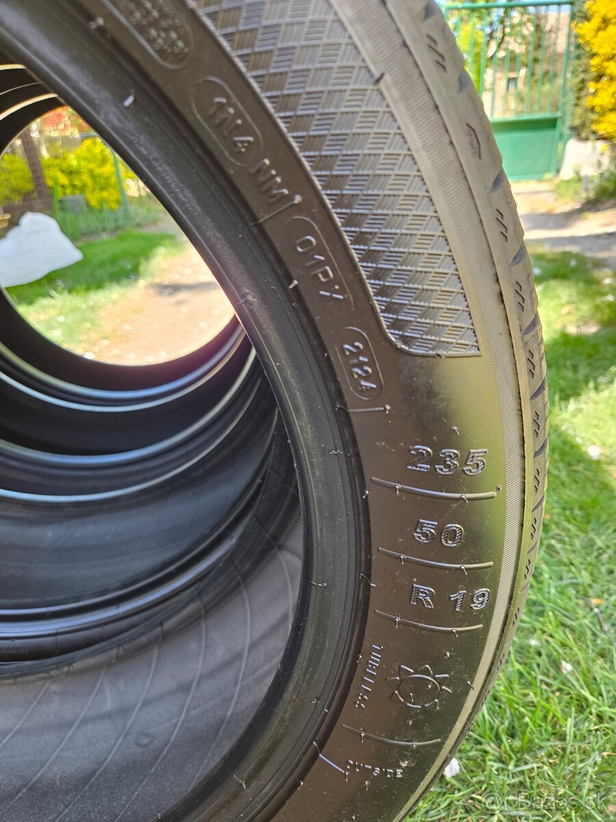 235/50 R19 Letná sada - 2
