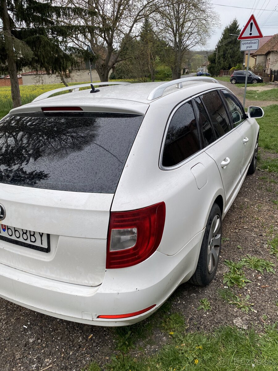 Skoda Suparb combi - 2