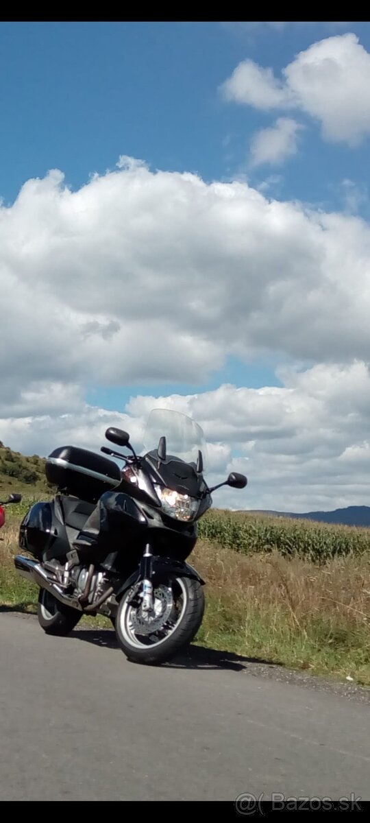 Honda 700 NT - 2