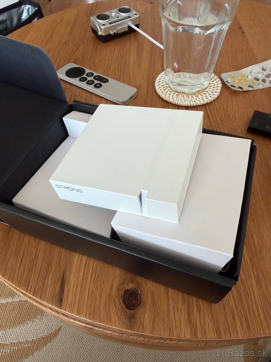 Smart skrinka(krabička) Strong Google tv - 2