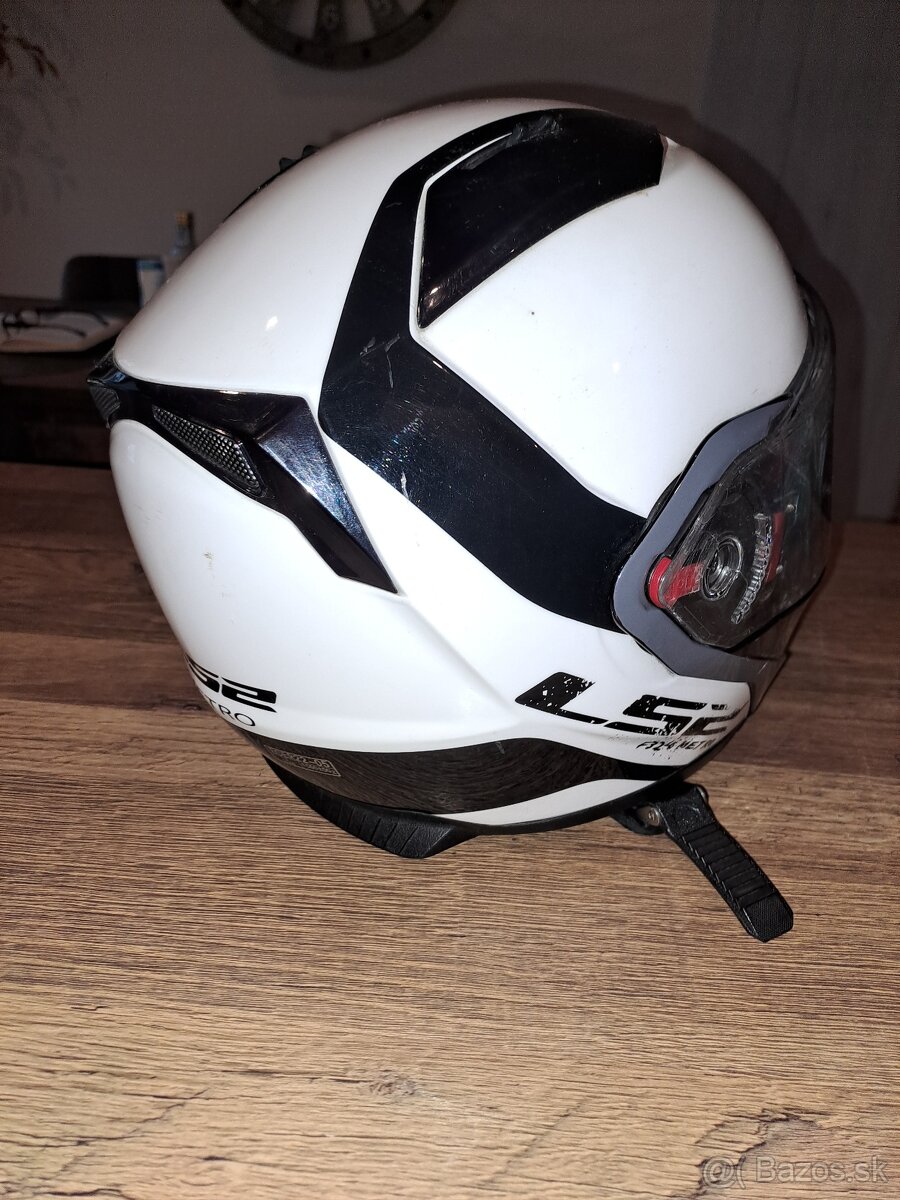 LS 2 F324 METRO - 2