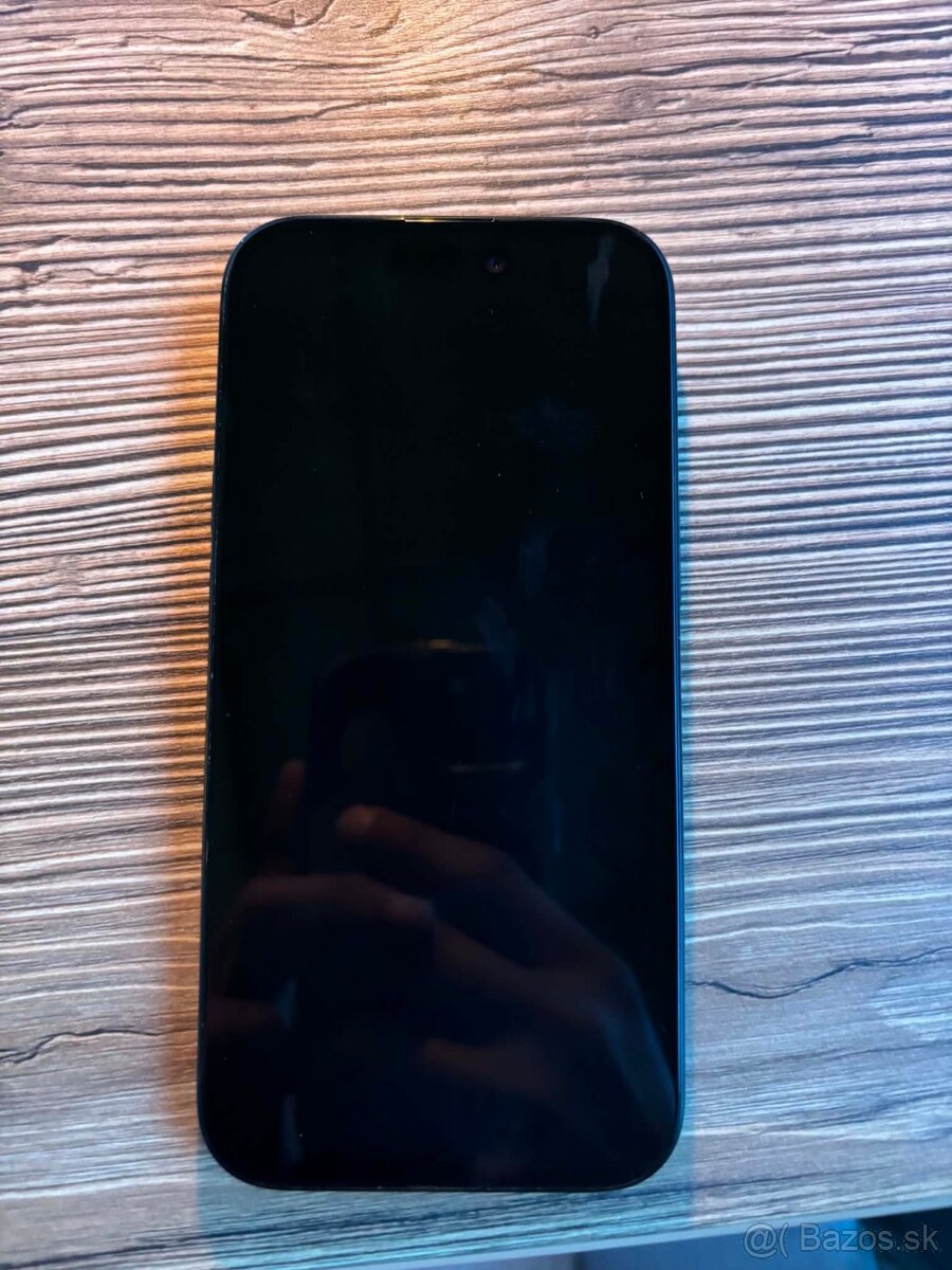 iPhone 15 - 2