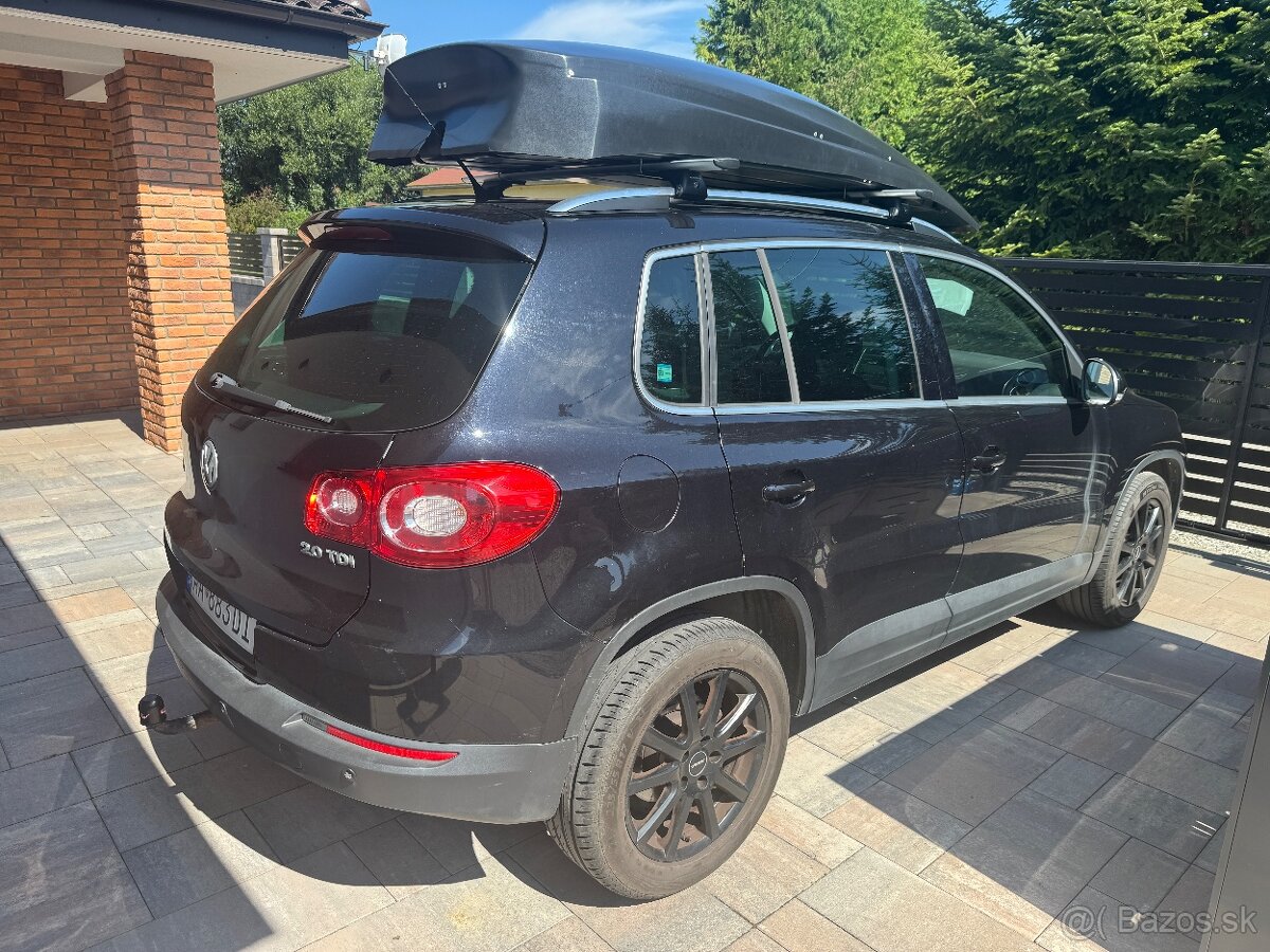 Volkswagen Tiguan - 2