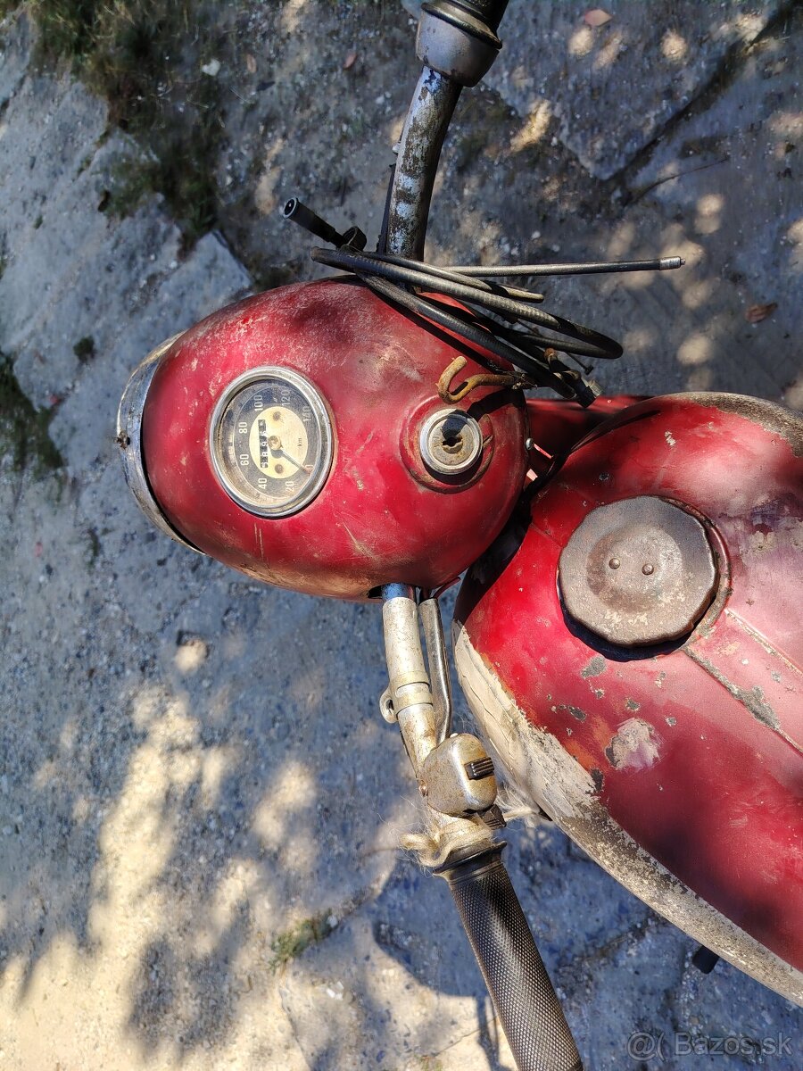 Predám Jawa 250 - 2