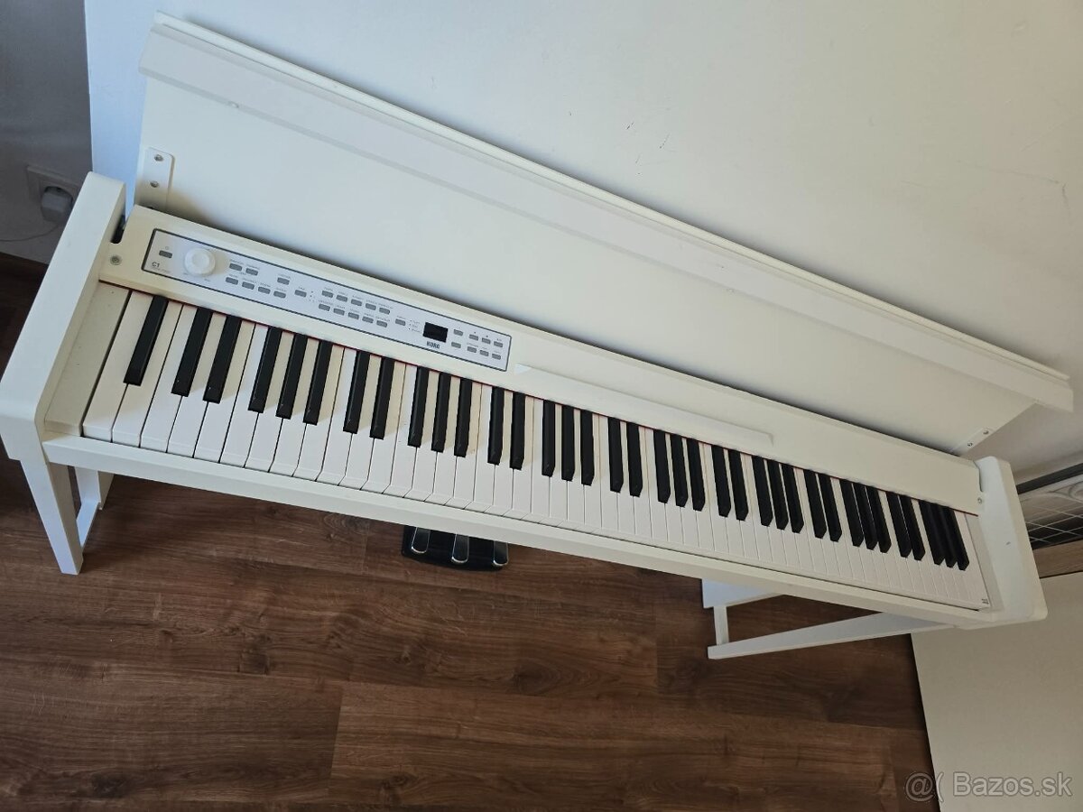 Piano KORG - 2