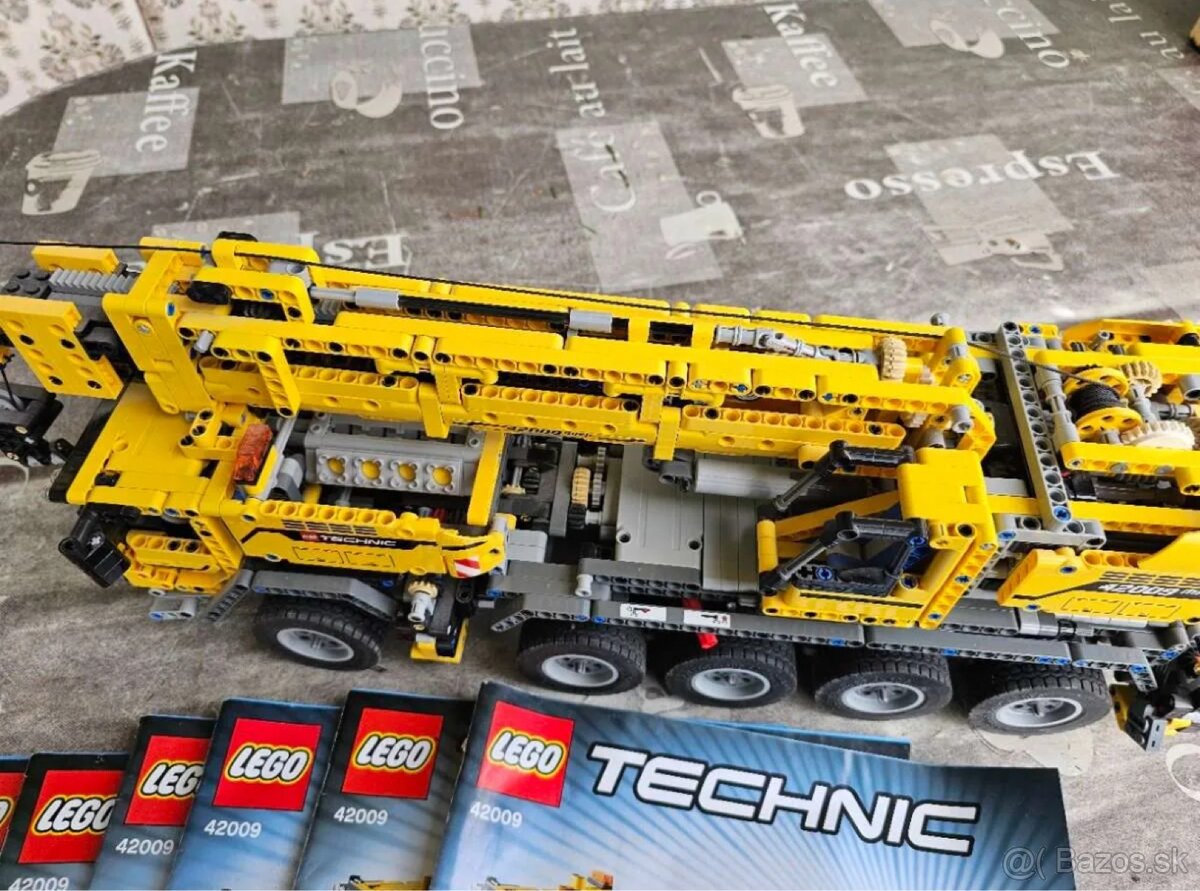 Lego Mobile Crane MK II 42009 - 2