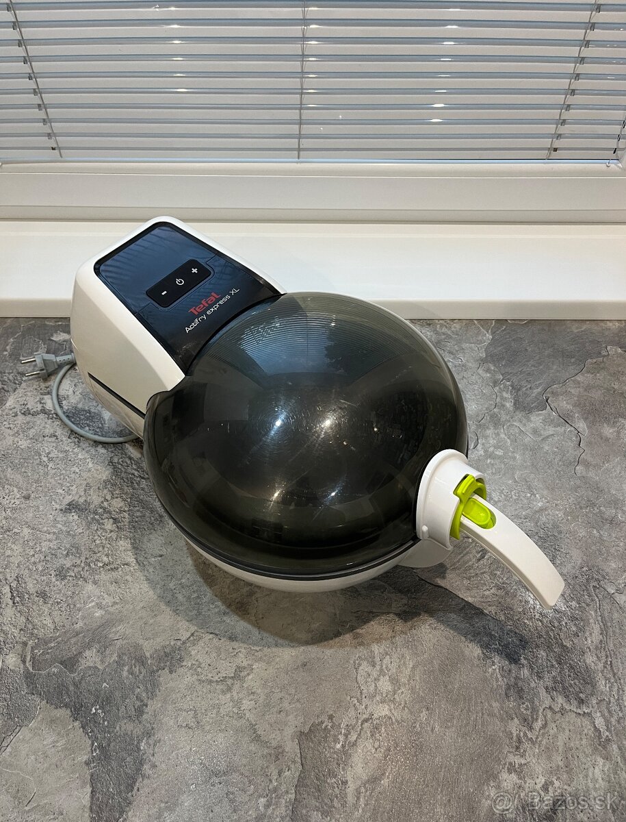 Tefal Actifry Express XL AH950030 teplovzdušná fritéza - 2
