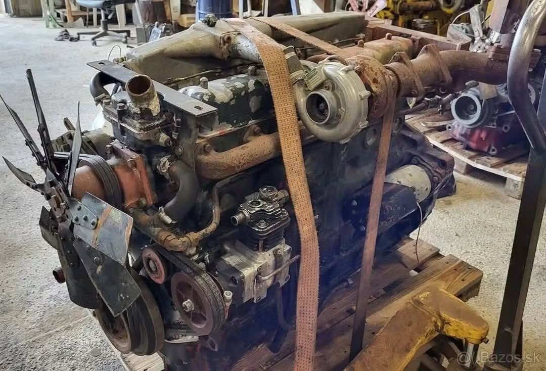 Rozpredam traktor zetor zts crystal 18345 TURBO - 2