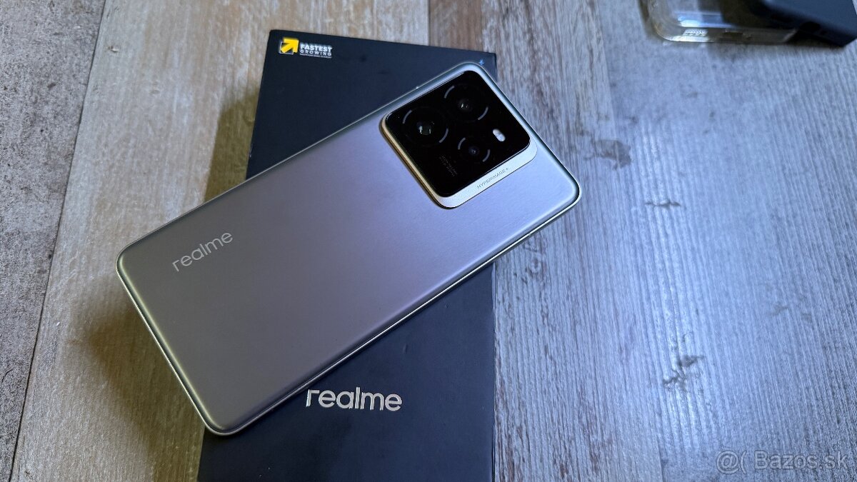 Vymenim Realme GT 7 PRO stary mesiac, povodna cena 936€ - 2