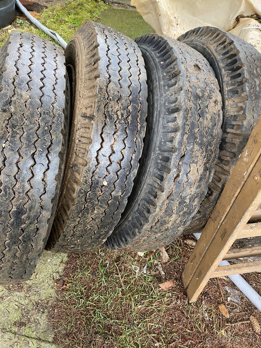 Kolesá Barum 8,25-20 - 2