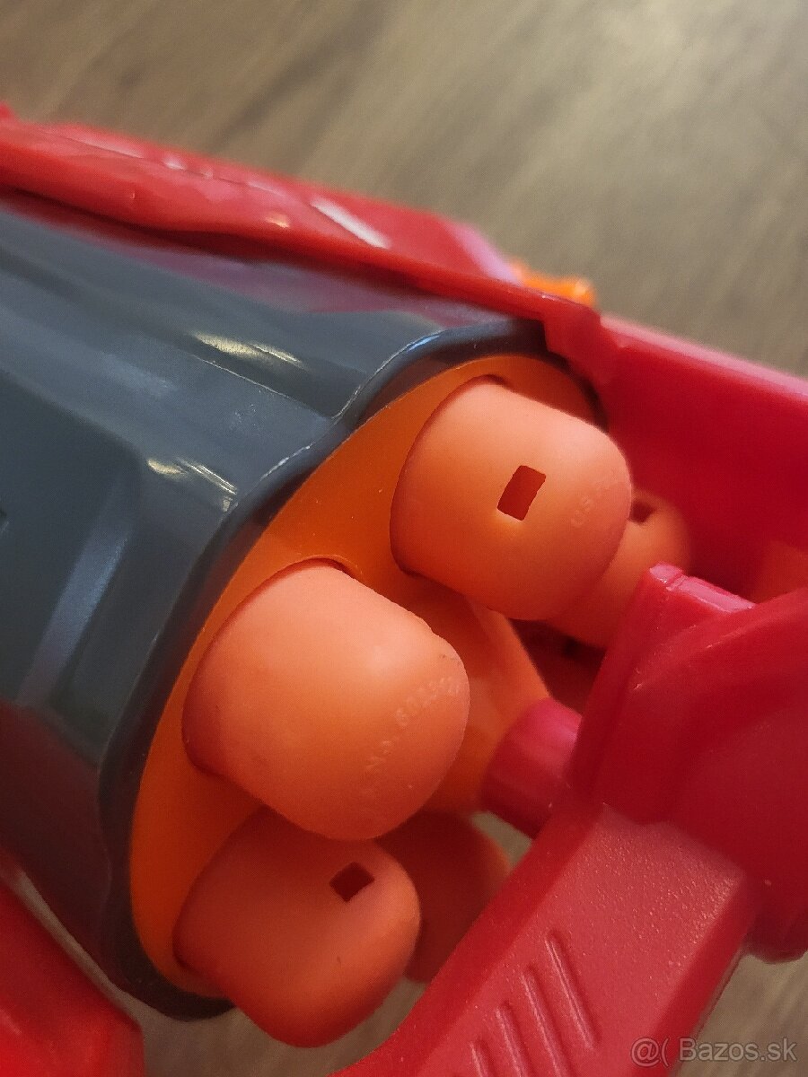 Nerf zbraň - 2