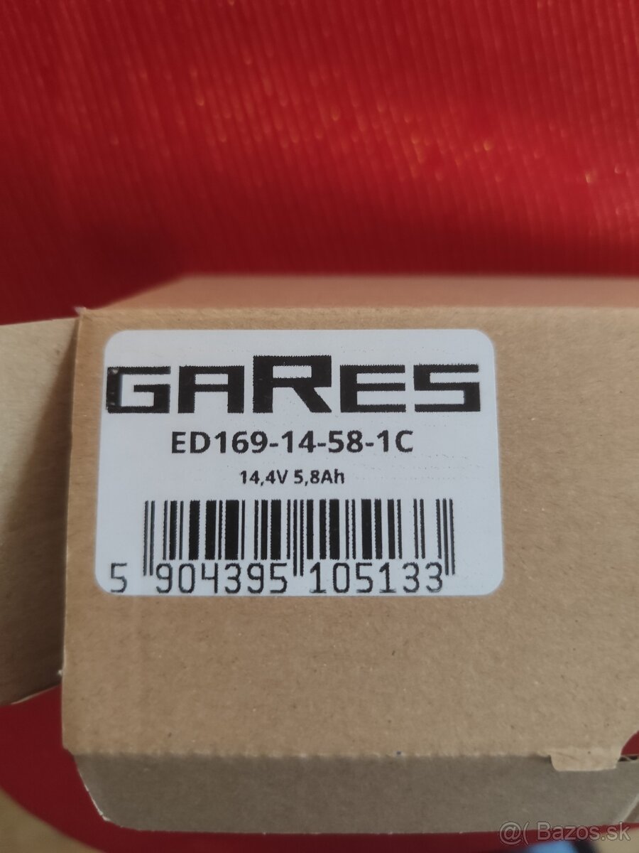 Nová batéria na vysavac - 2