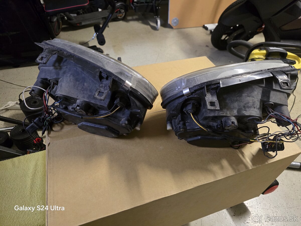 Predné svetla vw golf 4 DE black - 2