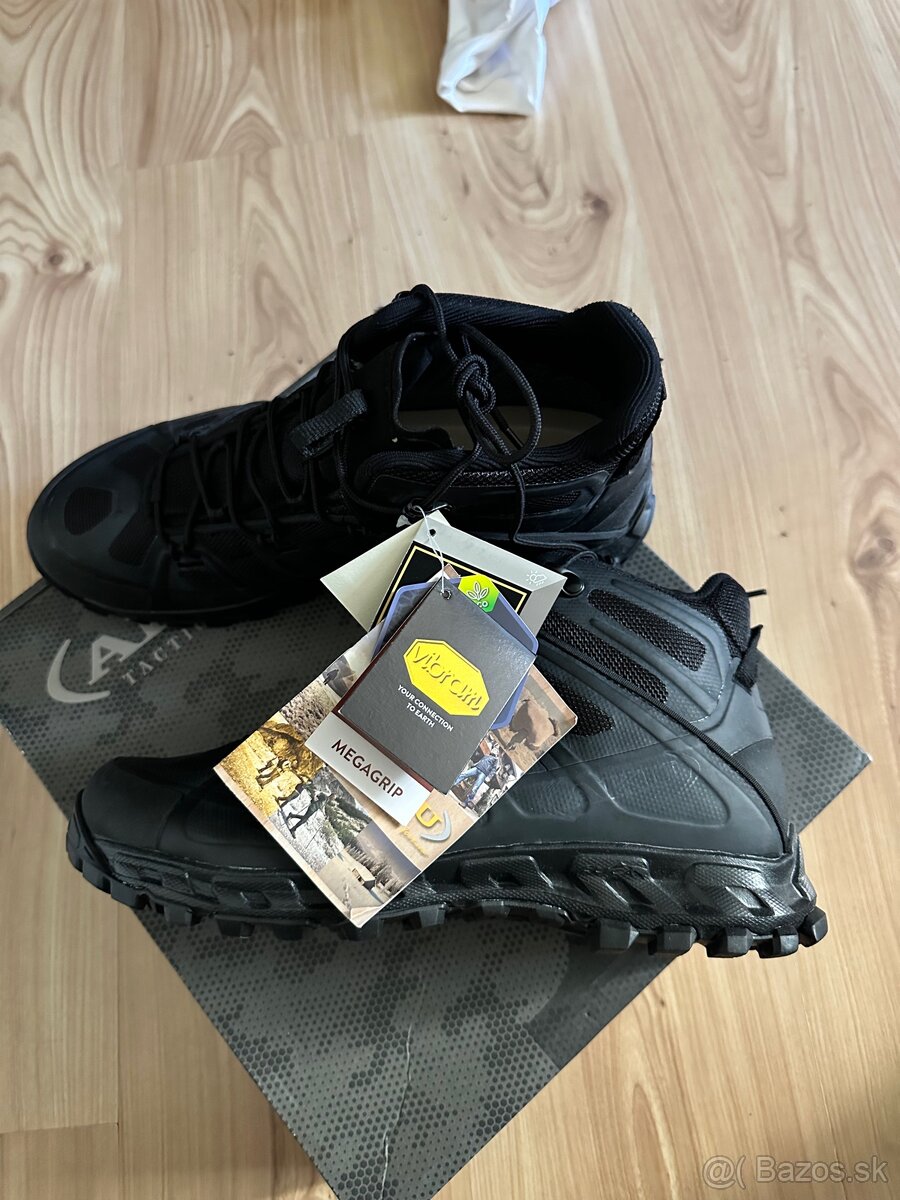 Selvatica tactical Mid GTX 42. - 2