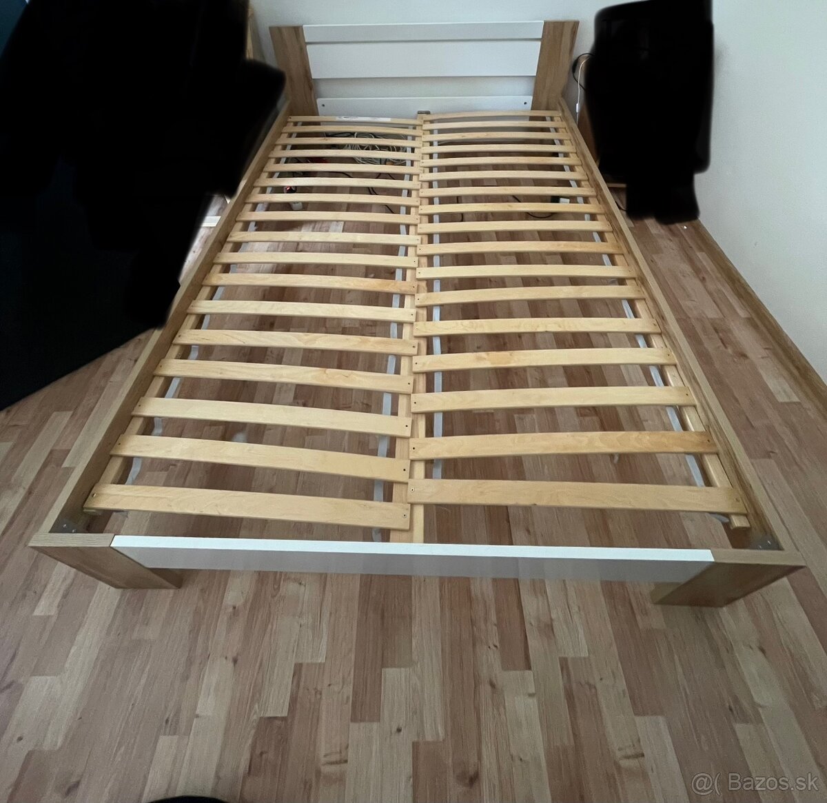 Posteľ s roštom 140x200 - 2