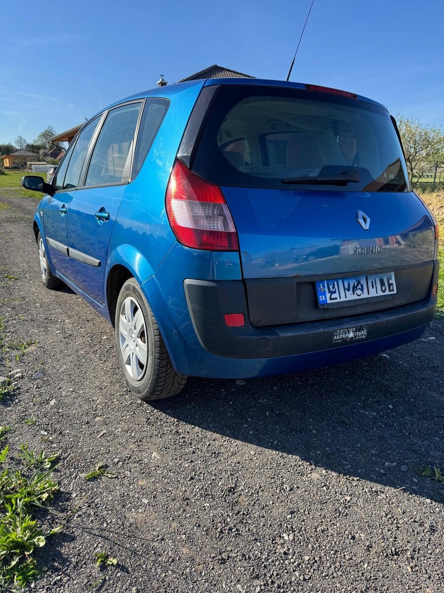Renault MEGANE SCENIC - 2