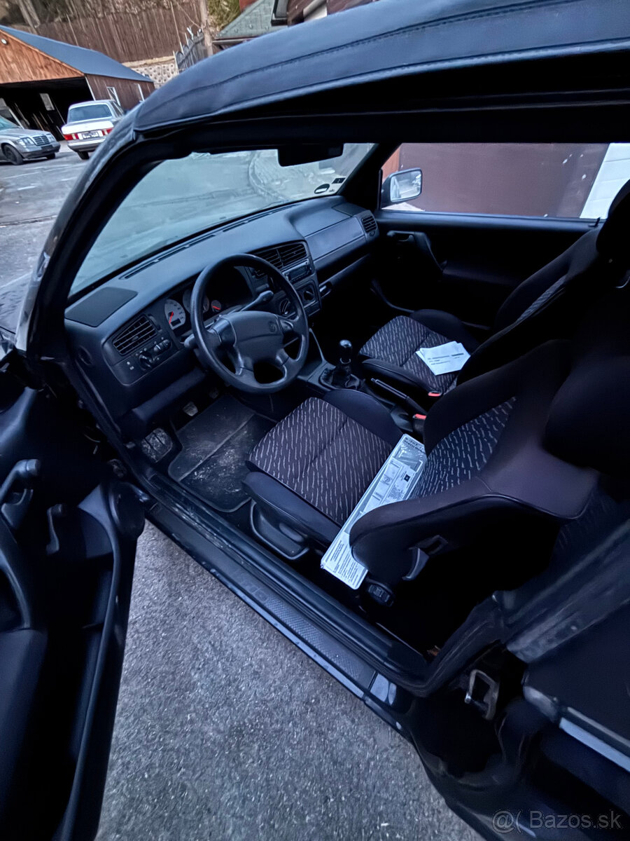 Volkswagen Golf 3 cabrio - 2