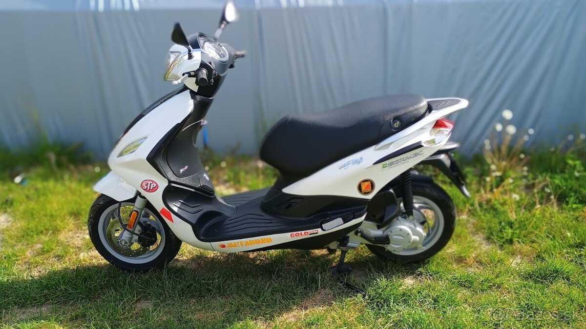 Piaggio Fly - 2