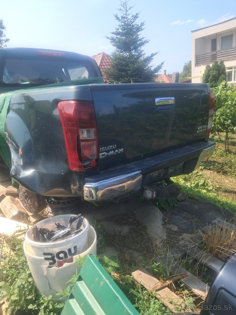 Isuzu D-Max 2.5 D - 2
