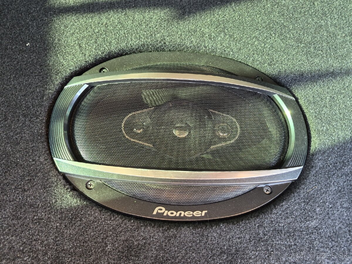 Pioneer reproduktory - 2