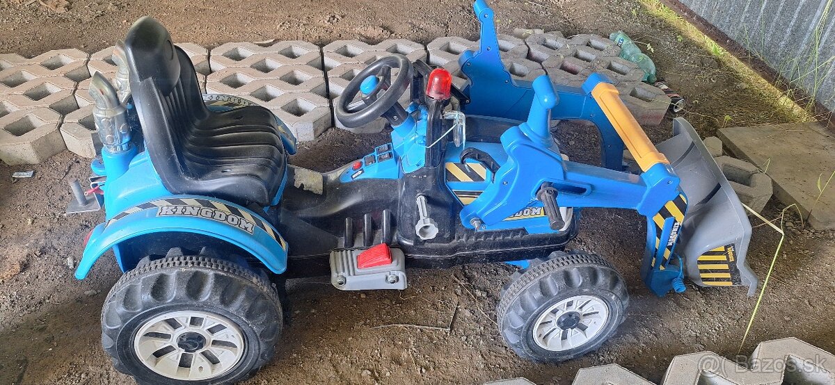Detský traktor na elektriku - 2