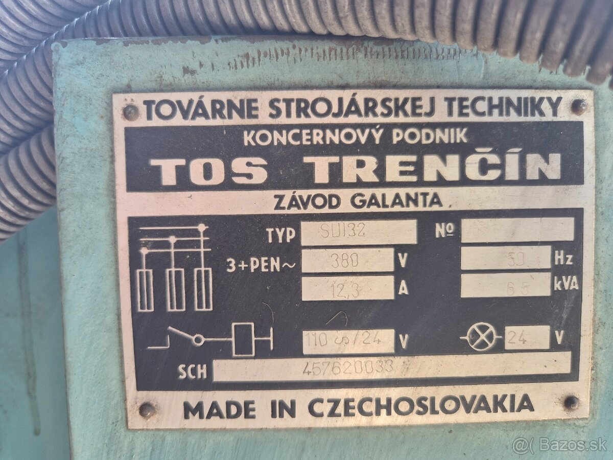 Hrotovy sustruh TOS SUI 32 - 2