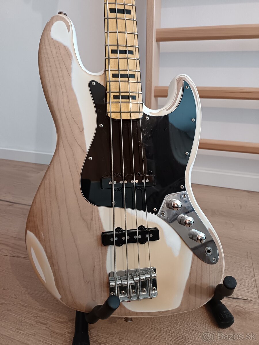 Squier jazz Bass - 2