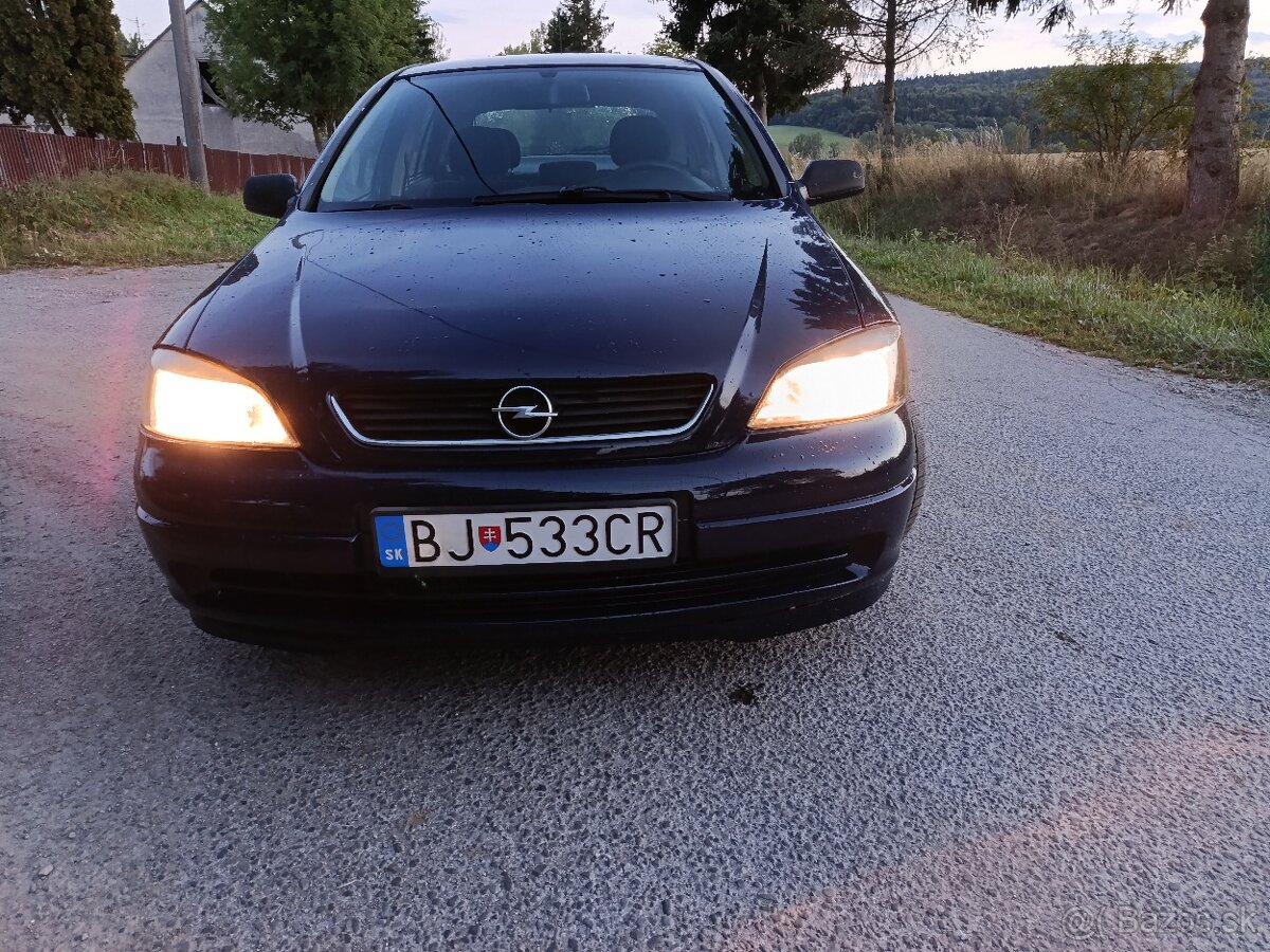 Opel Astra G 1,6 benzín automat - 2