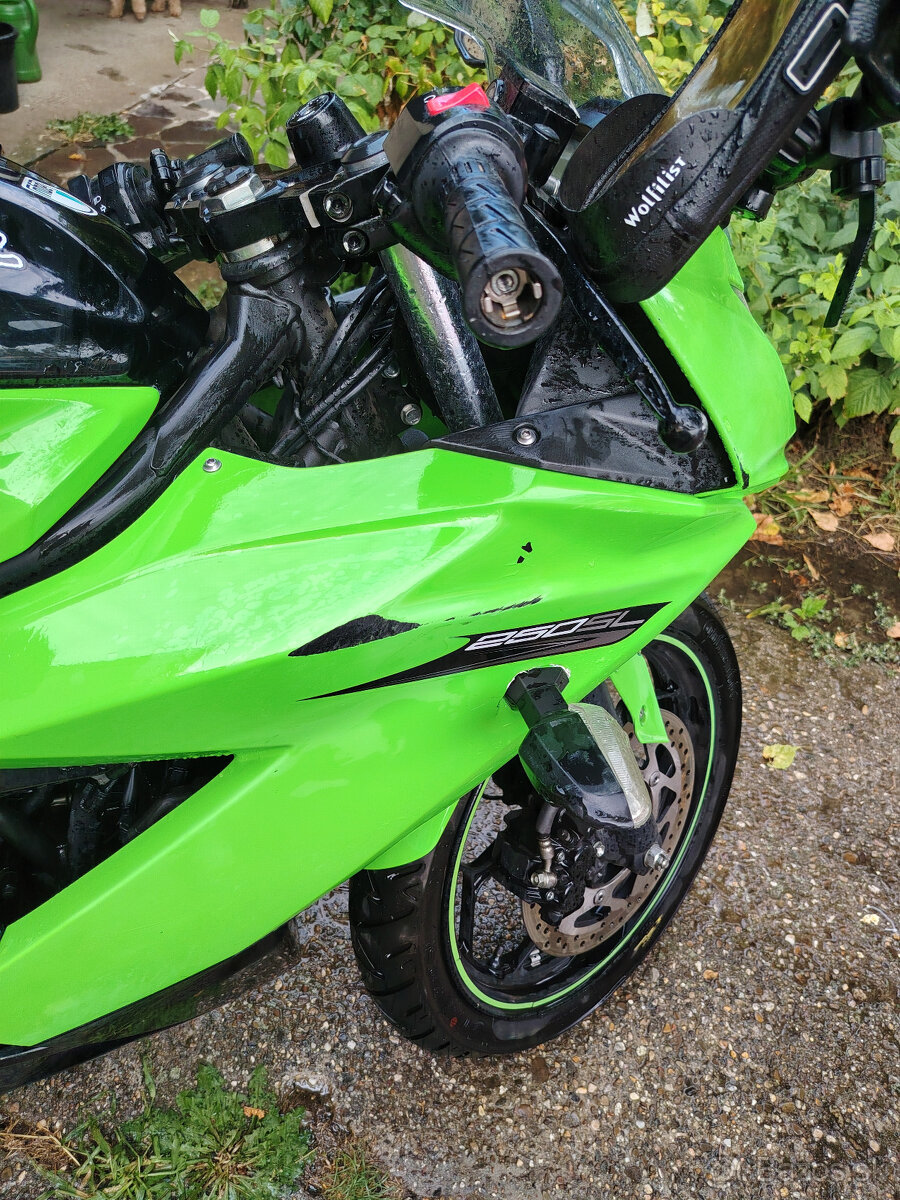 Kawasaki ninja 250 - 2
