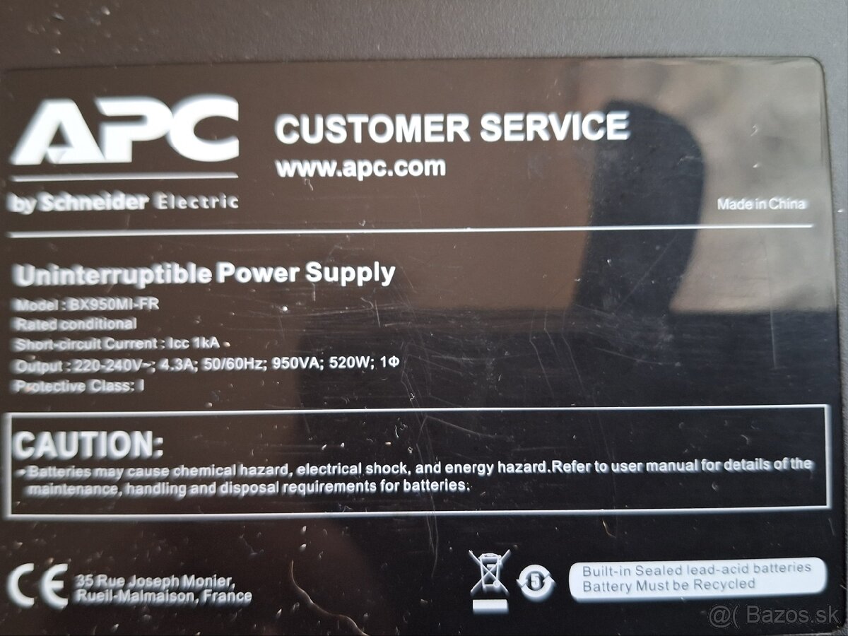 Zalohovy zdron APC 950. - 2