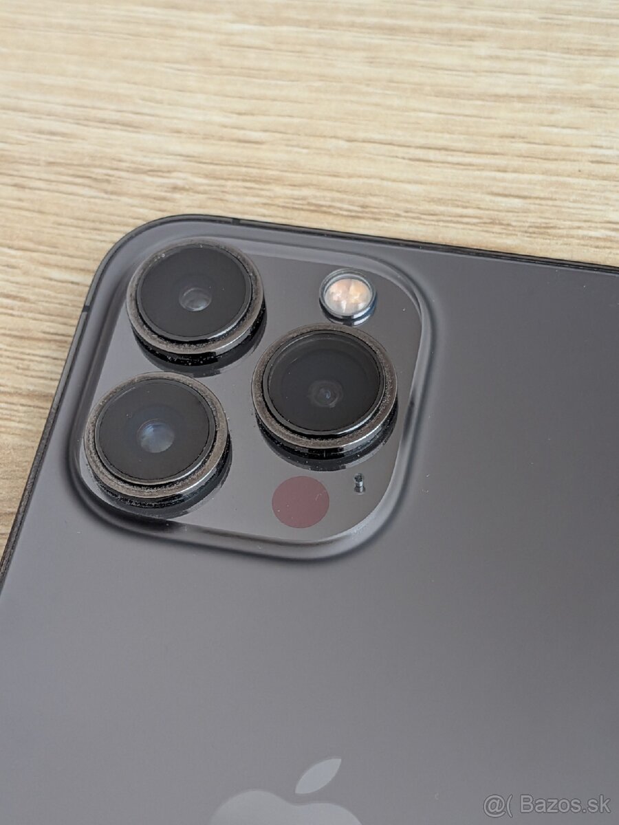 iPhone 13 Pro nádherný stav - 2