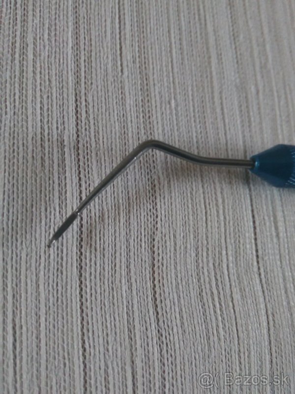 VČELY: Predám kovovu prelarvovaciu lyžičku - 2